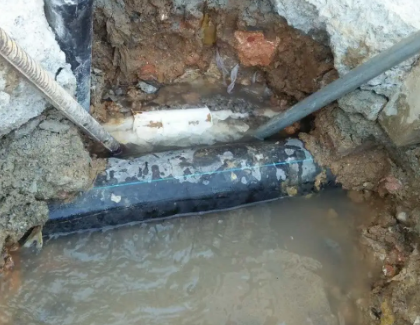 雨湖测漏水之水管漏水